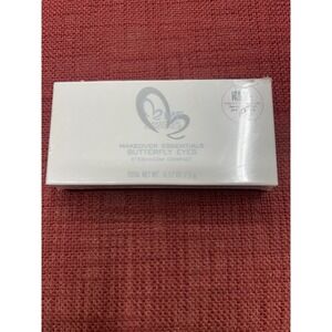 ME Makeover Essentials Butterfly Eyes  5 Eyeshadows in Mirrored Compact - SEALED
